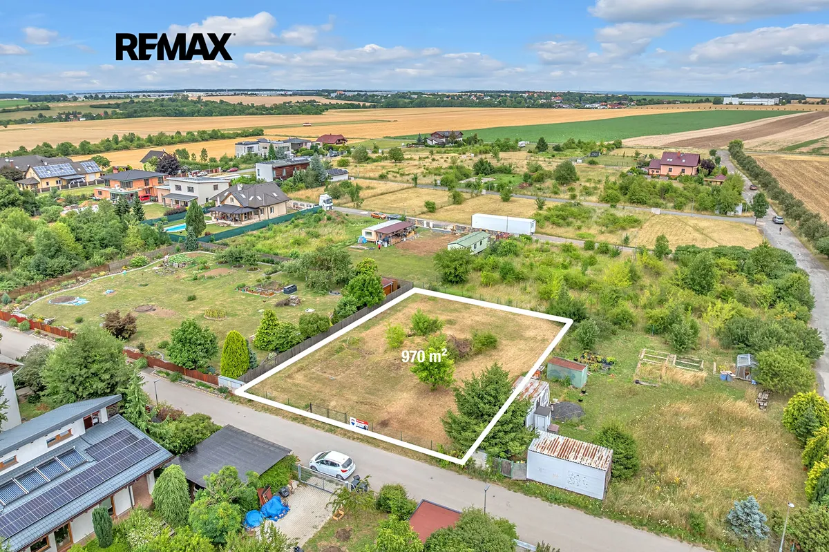 Prodej stavebního pozemku 970 m²